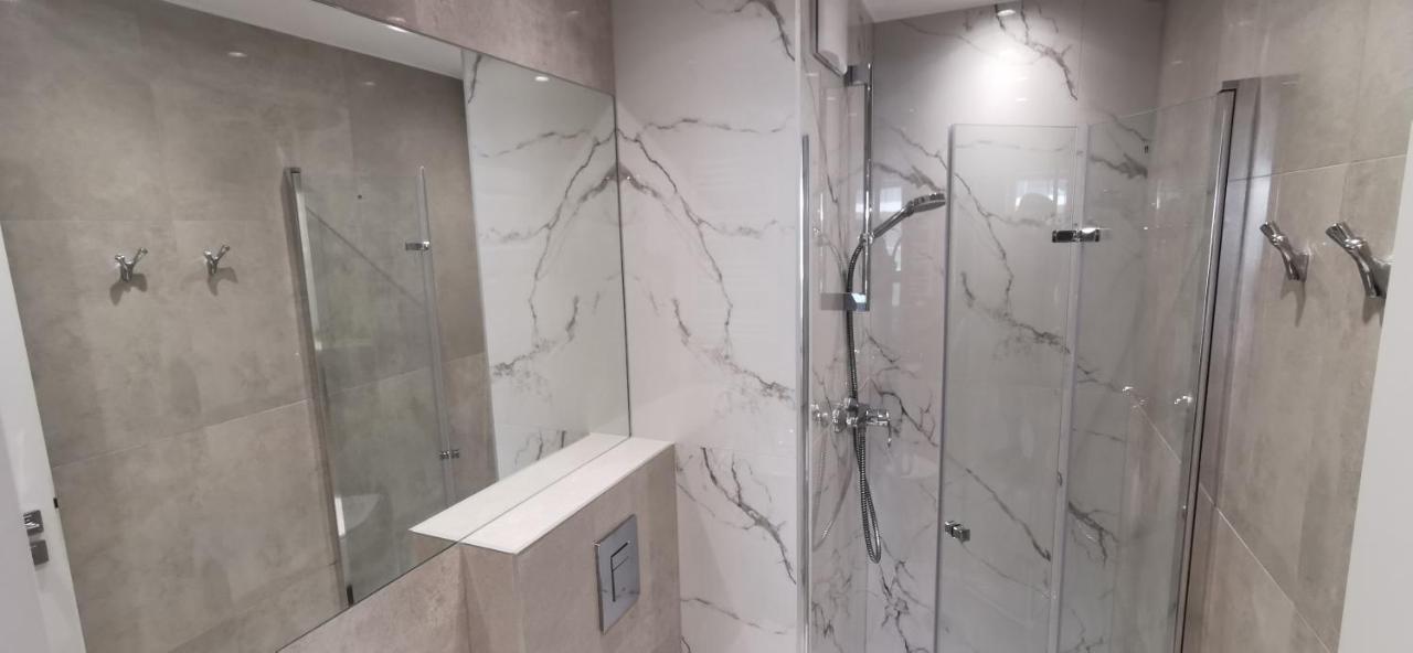 Wow Flou Przystan Letnica 700m Plaza Apartment Danzig
